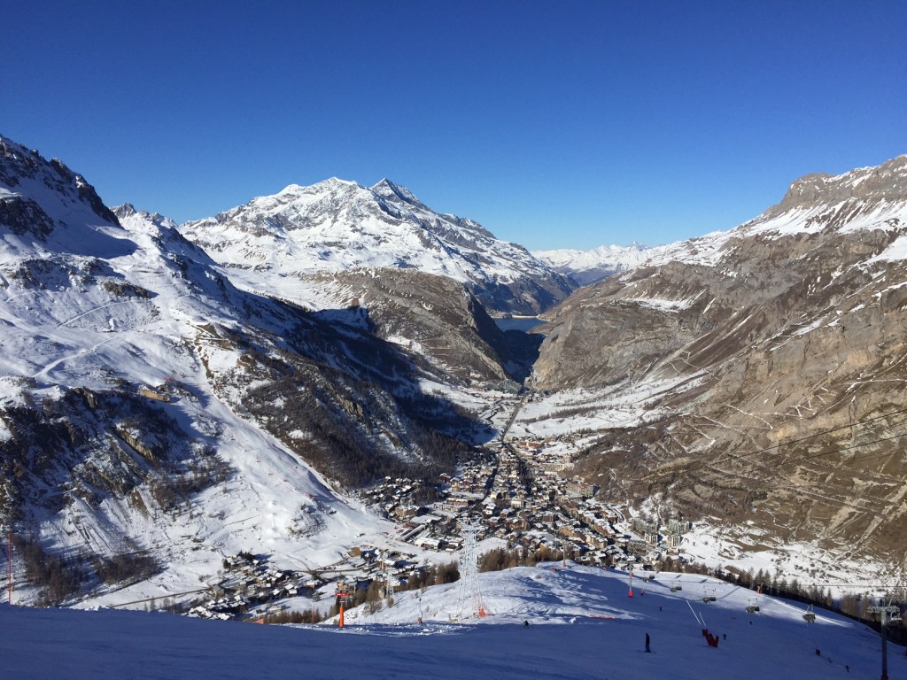 Early Season Skiing 2015-16