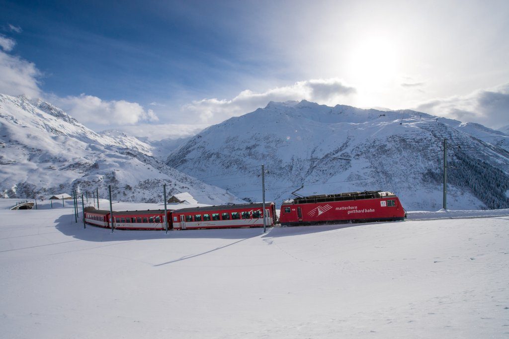 twin-centre luxury skiing